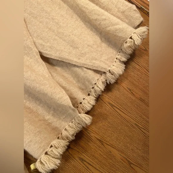 Lilly Pulitzer Alina Cashmere Fringe Cardigan - Picture 5 of 8